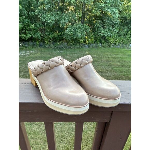 Bernardo Sand Brown Leather Braided Heeled Clogs Saffia 8.5 M New Mule - Picture 4 of 13
